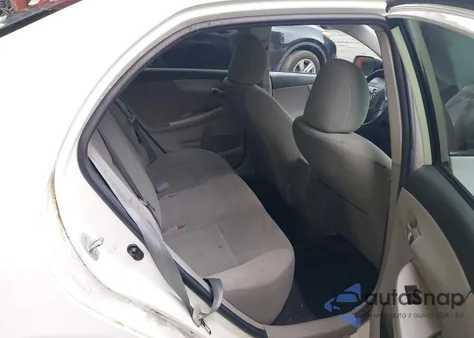 2013 Toyota Corolla Le z USA, uszkodzony, nr VIN 5YFBU4EE1DP084527